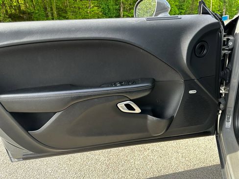 Used 2019 Dodge Challenger R/T Scat Pack w/ Driver Convenience Group RWD image 13