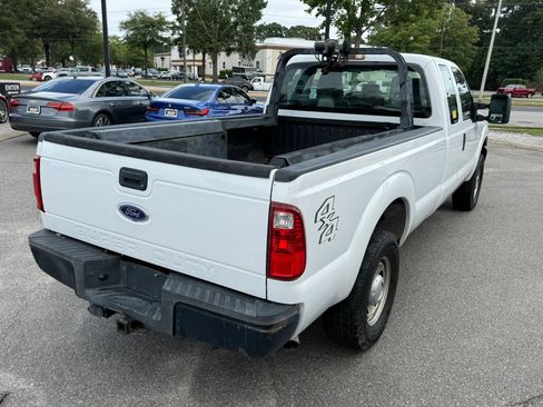 Used 2013 Ford F250 XL w/ Skid Plate Pkg AWD/4WD image 4