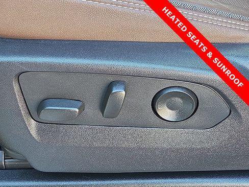 Used 2023 Chevrolet Tahoe High Country w/ Advanced Technology Package image 16