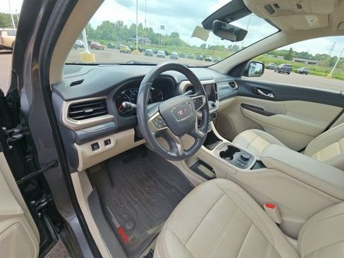 Used 2020 GMC Acadia Denali w/ LPO, Floor Liner Package FWD image 15