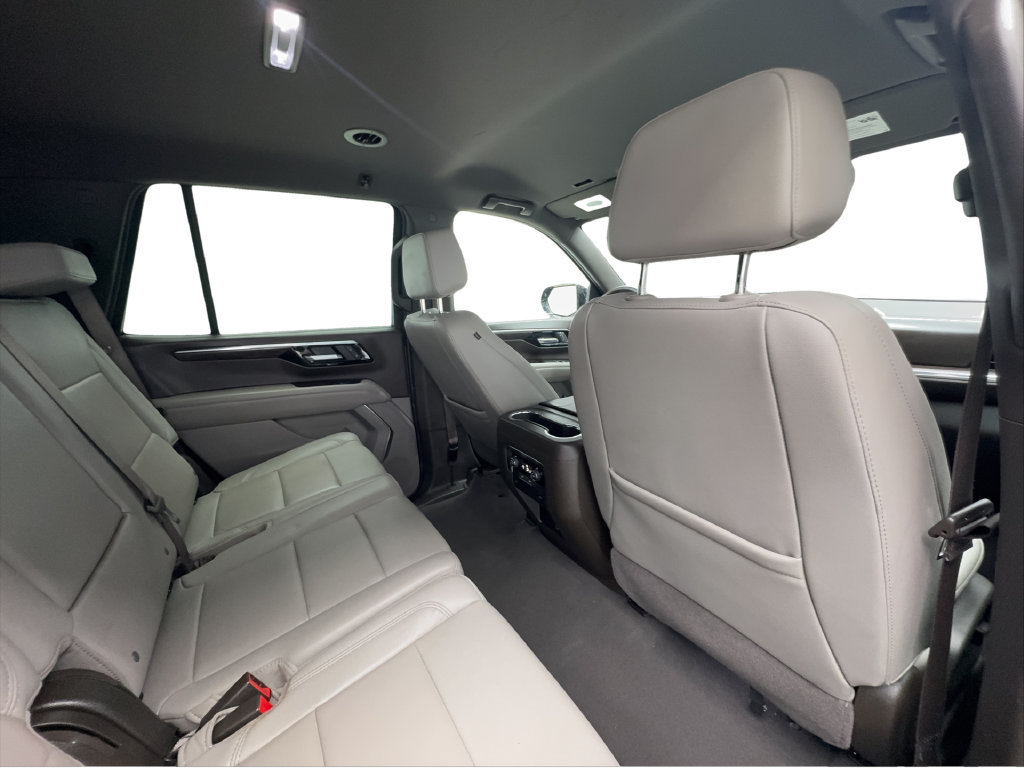 Used 2025 Chevrolet Tahoe LT RWD image 30