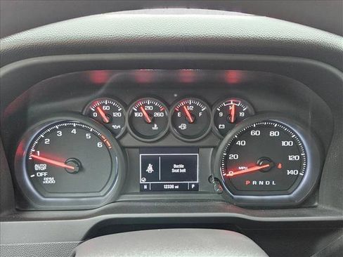 Used 2025 Chevrolet Silverado 1500 Custom w/ Turbomax Blackout Package RWD image 10