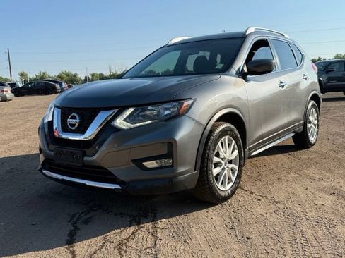 Used 2017 Nissan Rogue SV AWD/4WD image 1