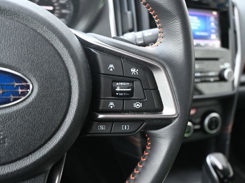 Used 2023 Subaru Crosstrek 2.0i Premium w/ Popular Package #3 image 19