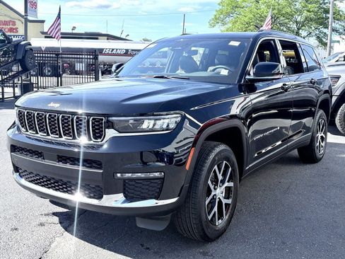 New 2025 Jeep Grand Cherokee L Limited image 3
