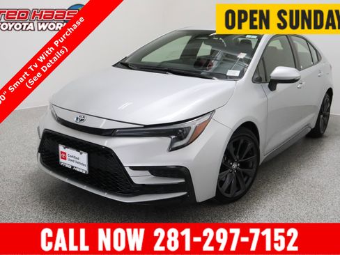 Certified 2023 Toyota Corolla SE image 1