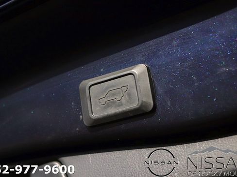 Used 2020 Toyota RAV4 XLE image 17