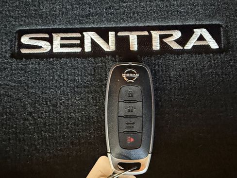 Used 2025 Nissan Sentra SV FWD image 28