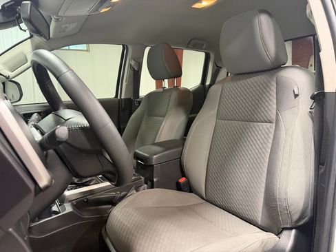 Used 2023 Toyota Tacoma SR5 w/ Black Out Package (TMS) image 22