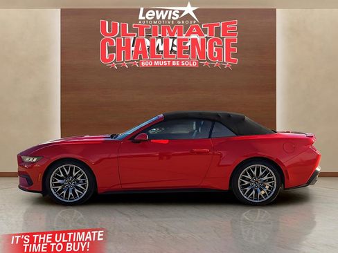 Used 2024 Ford Mustang Premium image 2