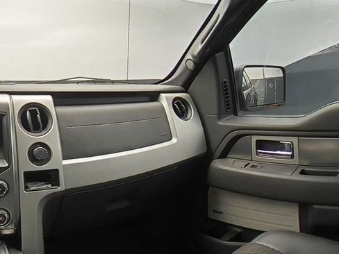 Used 2014 Ford F150 Raptor w/ Equipment Group 801A Luxury AWD/4WD image 24