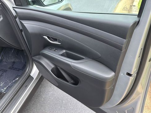 Used 2025 Hyundai Tucson SEL FWD image 14