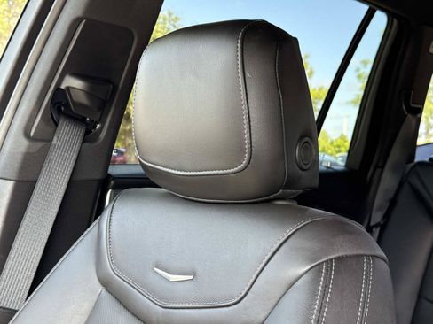 Certified 2025 Cadillac XT6 Sport AWD/4WD image 25