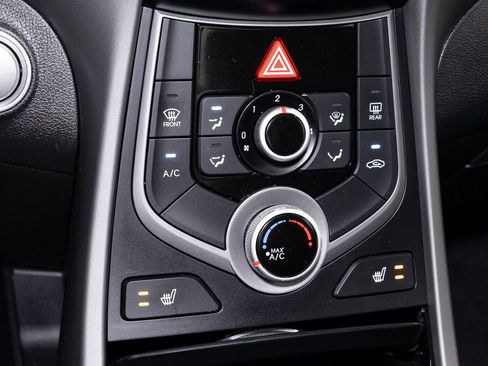 Used 2016 Hyundai Elantra Value Edition image 18