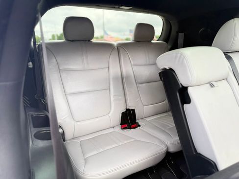 Used 2014 Kia Sorento SX w/ 3rd Row Package AWD/4WD image 41