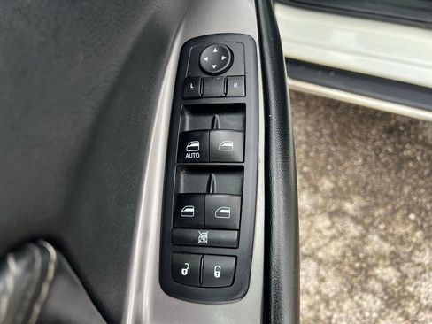 Used 2017 Dodge Journey Crossroad image 22