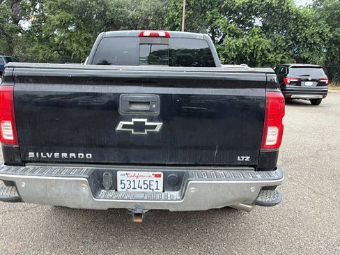Used 2016 Chevrolet Silverado 1500 LTZ w/ LTZ Plus Package AWD/4WD image 6