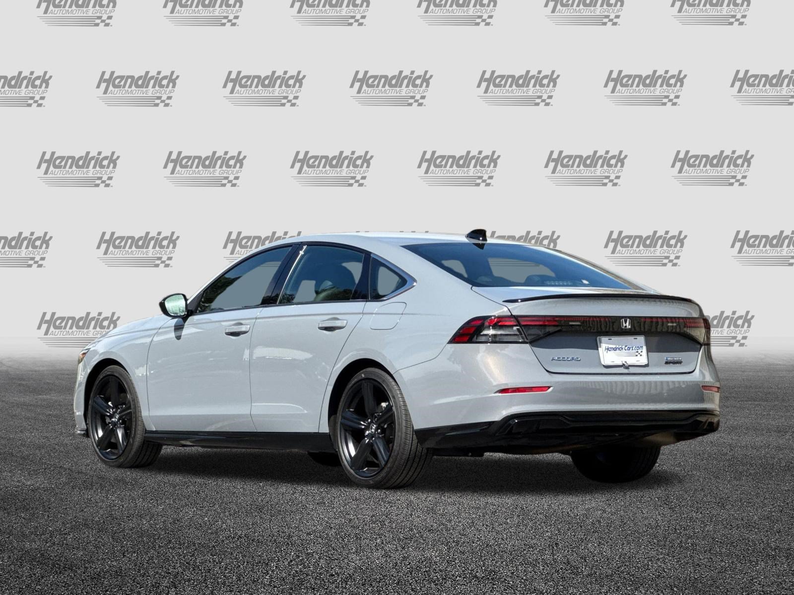 Used 2023 Honda Accord Sport image 7