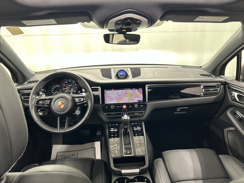 Certified 2026 Porsche Macan Turbo AWD/4WD image 19