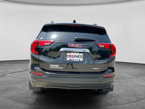 Used 2019 GMC Terrain SLE w/ Driver Convenience Package AWD/4WD image 8