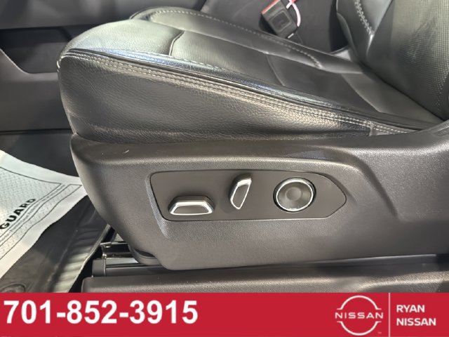 Used 2024 GMC Sierra 2500 Denali w/ Technology Package AWD/4WD image 21