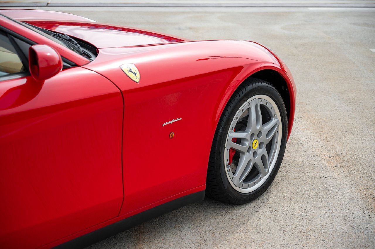 Used 2006 Ferrari 612 Scaglietti RWD image 4