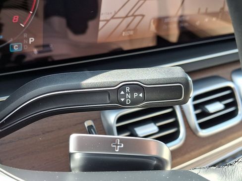 New 2026 Mercedes-Benz GLE 450 4MATIC image 11