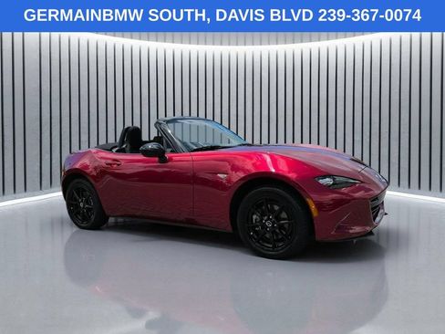 Used 2021 MAZDA MX-5 Miata Sport RWD image 3