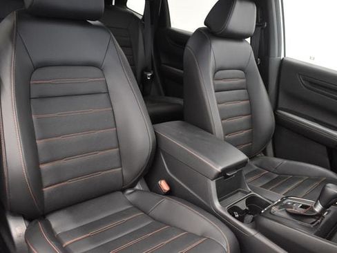 Used 2025 Honda CR-V Sport-L image 6