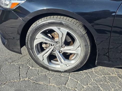 Used 2018 Honda Accord EX-L image 5