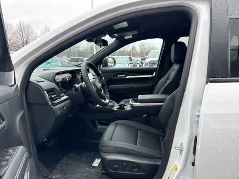 New 2026 GMC Terrain Elevation w/ Elevation Premium Package image 19