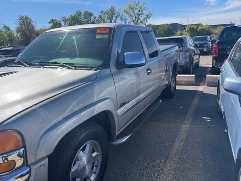 Used 2005 GMC Sierra 1500 SLE image 4