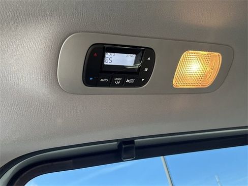 Used 2024 Honda Odyssey Touring image 33