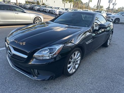 Used 2018 Mercedes-Benz SLC 300 image 6