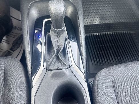 Used 2024 Toyota Corolla LE image 12