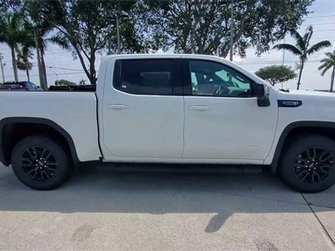 Used 2023 GMC Sierra 1500 Elevation w/ Preferred Package image 16