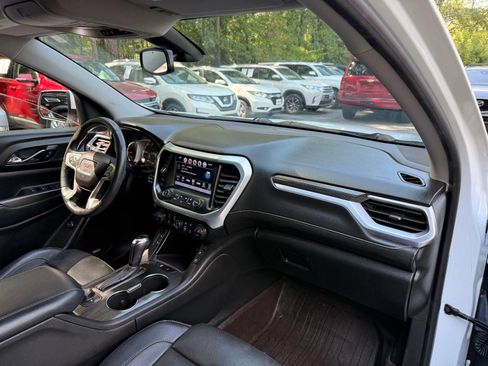 Used 2017 GMC Acadia SLT AWD/4WD image 24