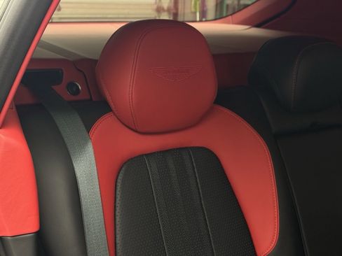 Used 2025 Aston Martin DBX 707 image 56