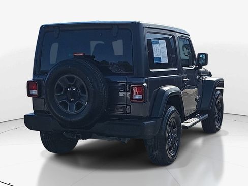 Used 2022 Jeep Wrangler Sport image 5