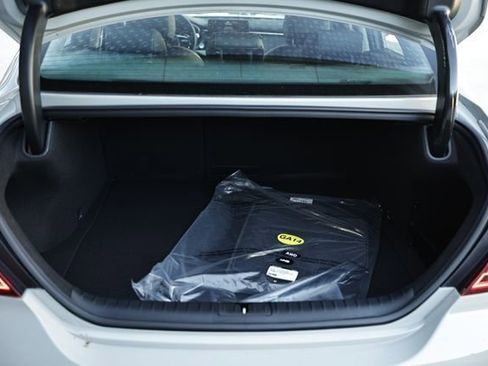 New 2026 Genesis G70 2.5T image 14