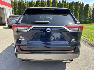 Used 2020 Toyota RAV4 XSE w/ All Weather Liner Package AWD/4WD video 4