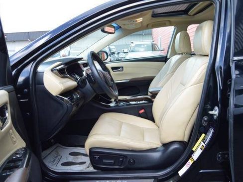Used 2013 Toyota Avalon Limited FWD image 11