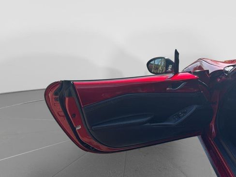 Used 2024 MAZDA MX-5 Miata Grand Touring w/ Weather Package RWD image 10