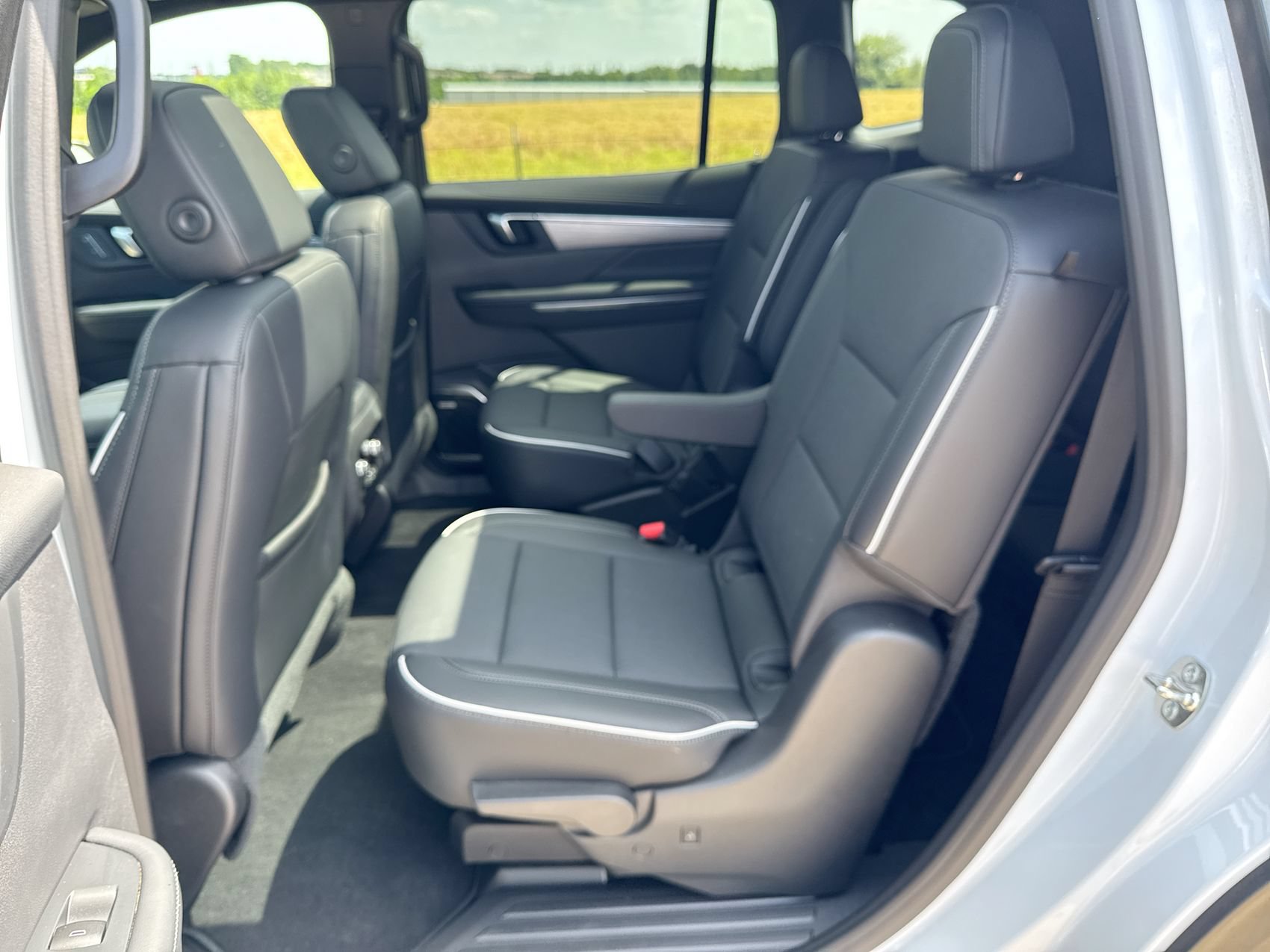 New 2026 Buick Enclave Preferred w/ Power Package AWD/4WD image 23
