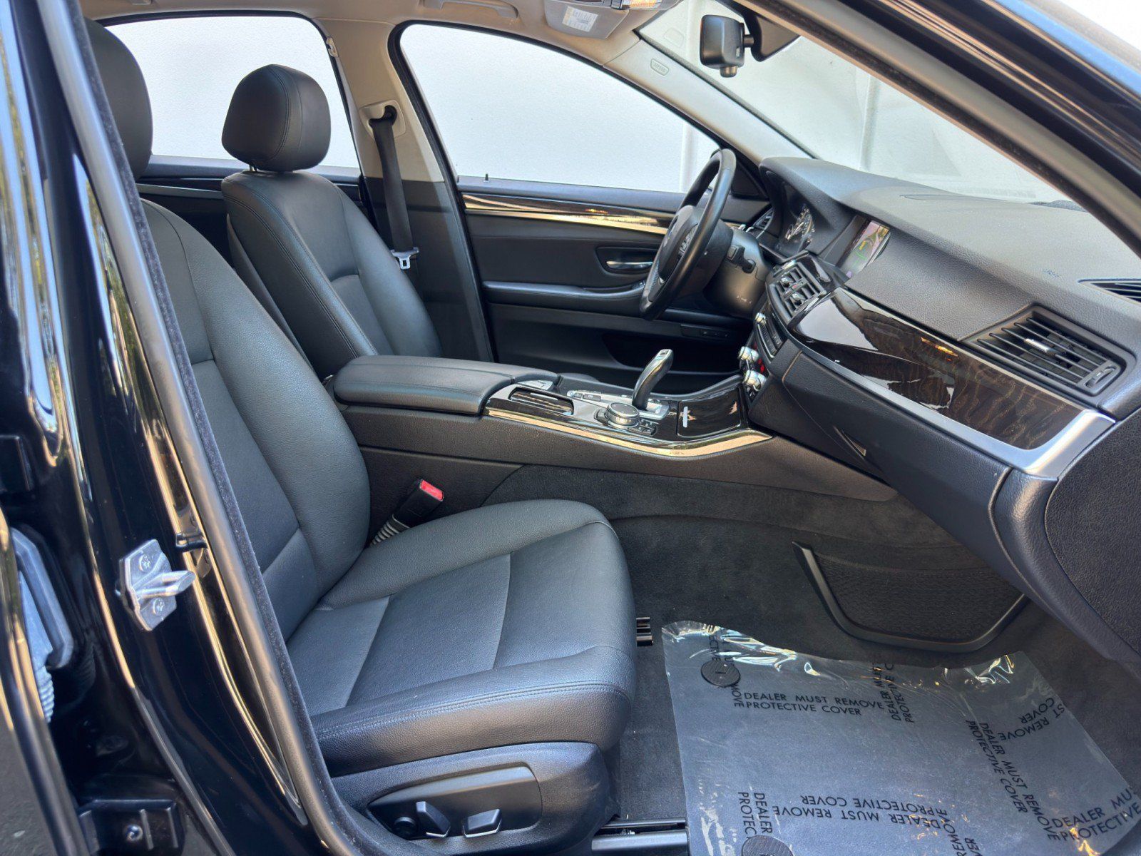 Used 2015 BMW 528i xDrive Sedan AWD/4WD image 15