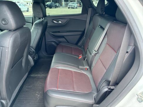 Used 2019 Chevrolet Blazer RS FWD image 11