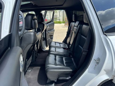 Used 2018 Jeep Grand Cherokee High Altitude image 30