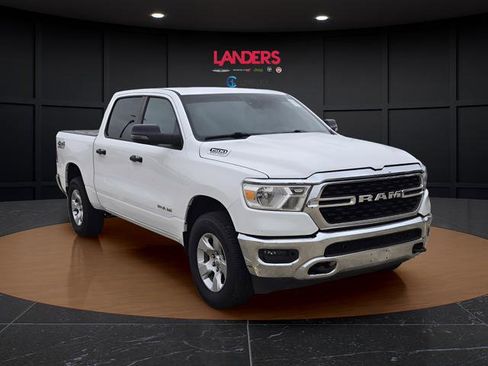 Used 2023 RAM 1500 Big Horn AWD/4WD image 5