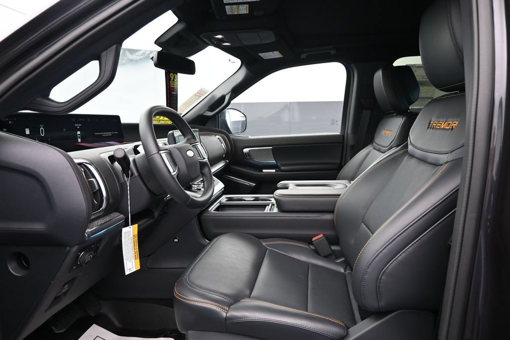 New 2027 Ford Expedition Tremor w/ Driver's Package AWD/4WD image 16
