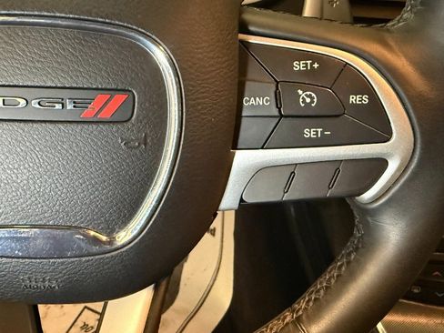 Used 2017 Dodge Challenger GT w/ Driver Convenience Group image 10